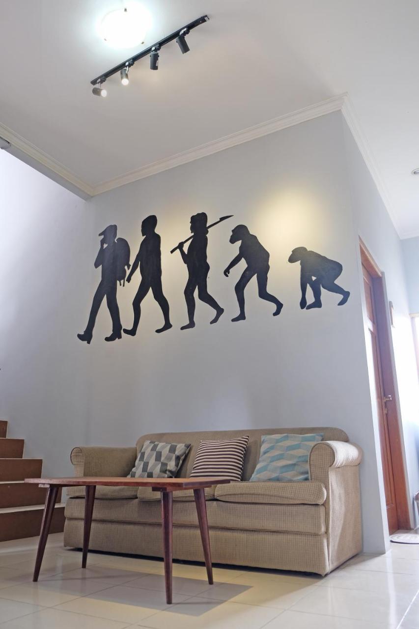 The Attic Bed & Breakfast Bandung Exterior photo